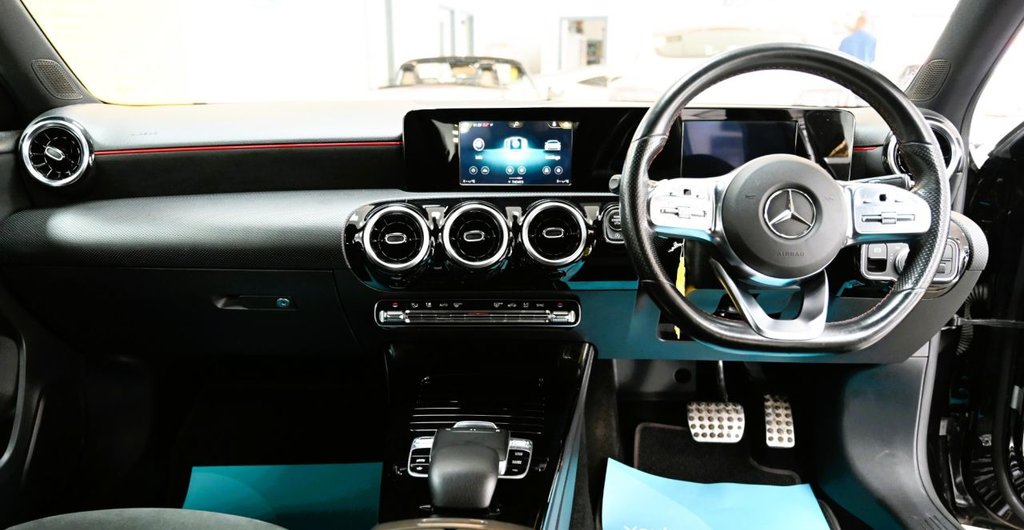 Used Mercedes-Benz A-Class 2018 for sale - 76586632: Photo 3