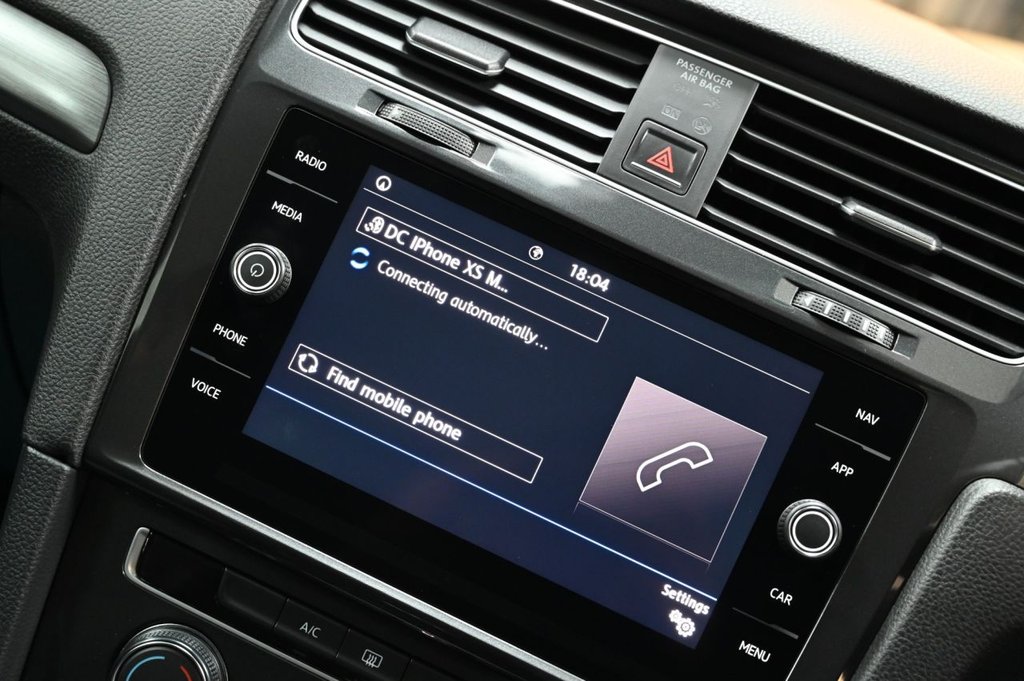 Used Volkswagen Golf 2018 for sale - 76586687: Photo 26