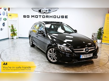 Used Mercedes-Benz C Class 2018 for sale - 76520387: Photo