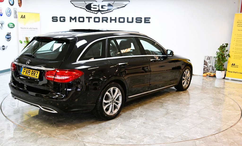 Used Mercedes-Benz C Class 2018 for sale - 76520387: Photo 33