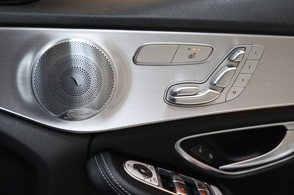 Used Mercedes-Benz C Class 2018 for sale - 76520387: Photo 5