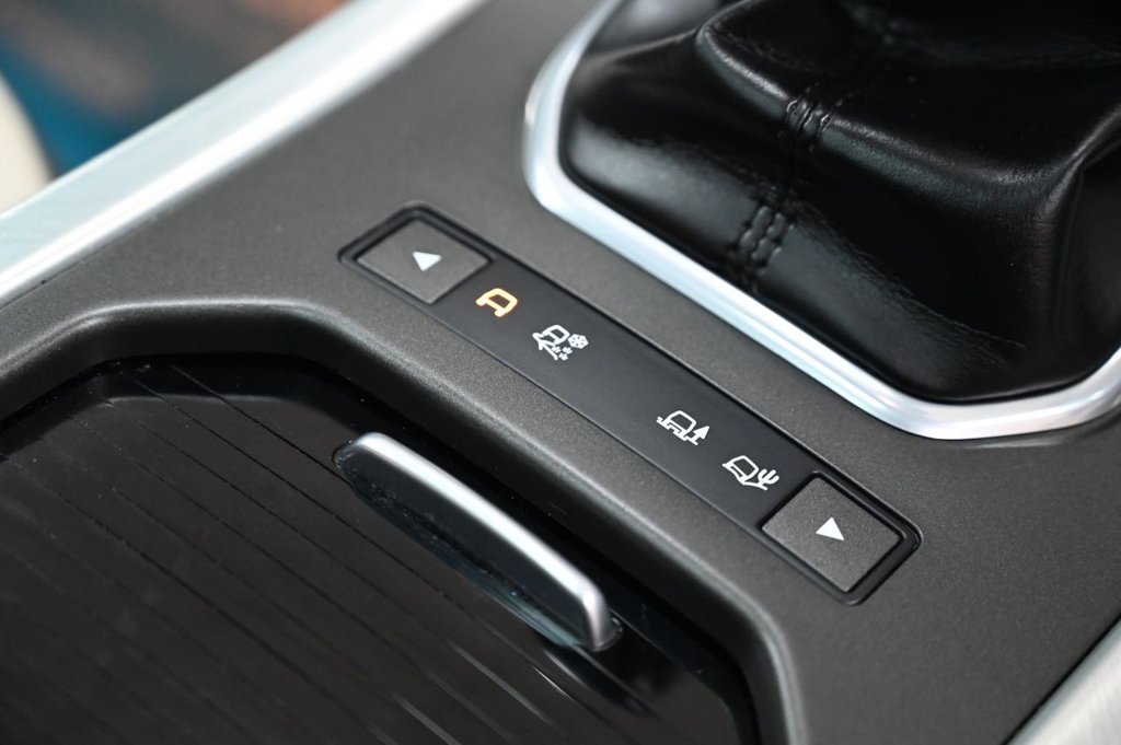 Used Land Rover Range Rover Evoque 2015 for sale - 77621188: Photo 16