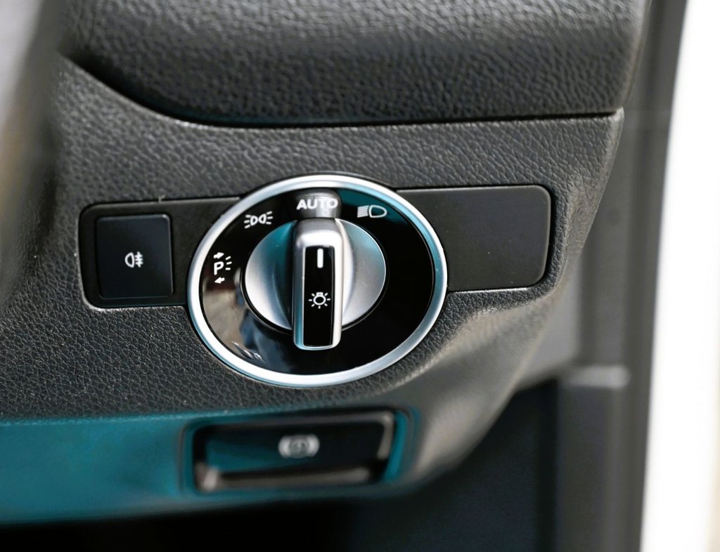 Used Mercedes-Benz CLA 2016 for sale - 76703808: Photo 19