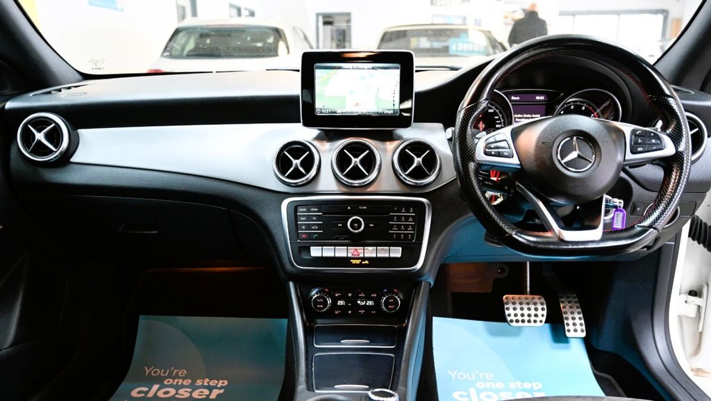 Used Mercedes-Benz CLA 2016 for sale - 76703808: Photo 3