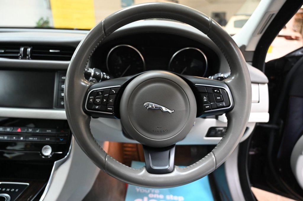 Used Jaguar XF 2016 for sale - 76977501: Photo 18