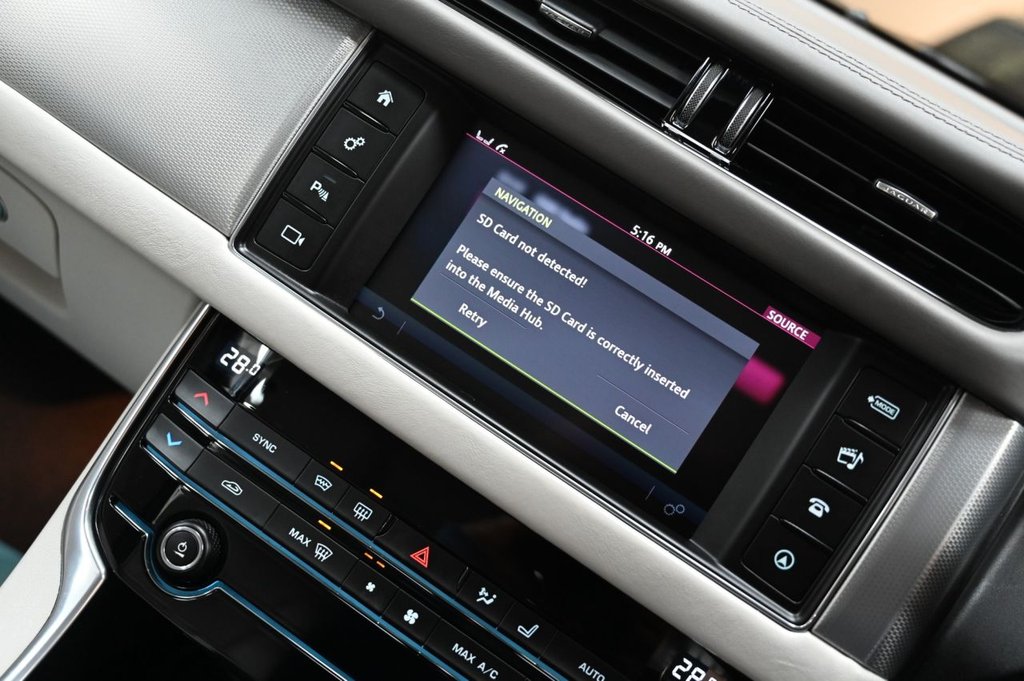 Used Jaguar XF 2016 for sale - 76977501: Photo 26