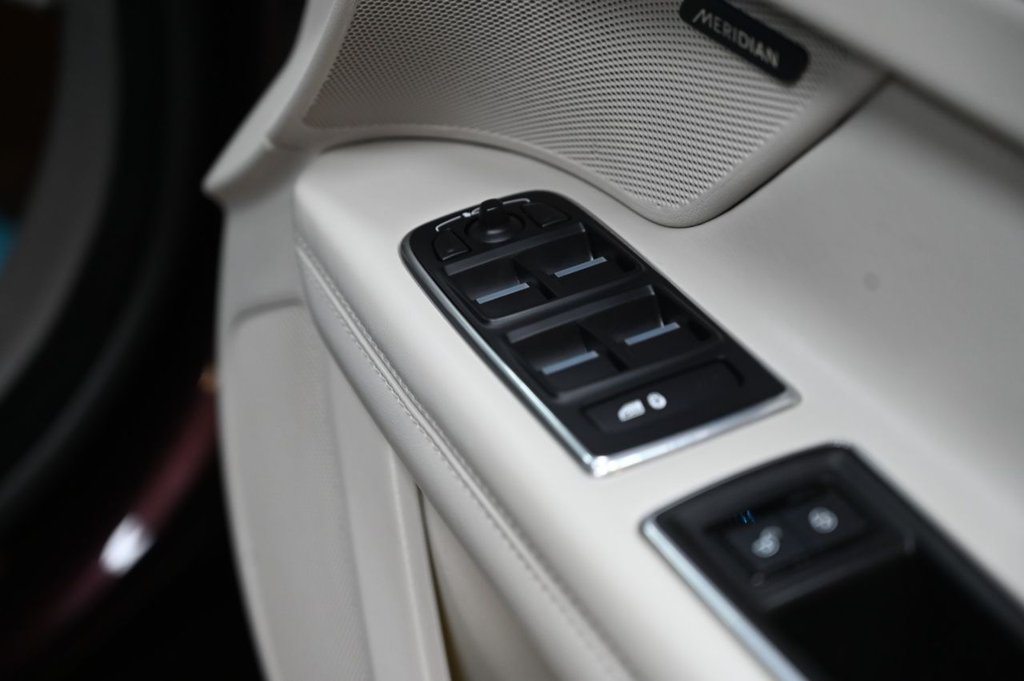 Used Jaguar XF 2016 for sale - 76977501: Photo 30