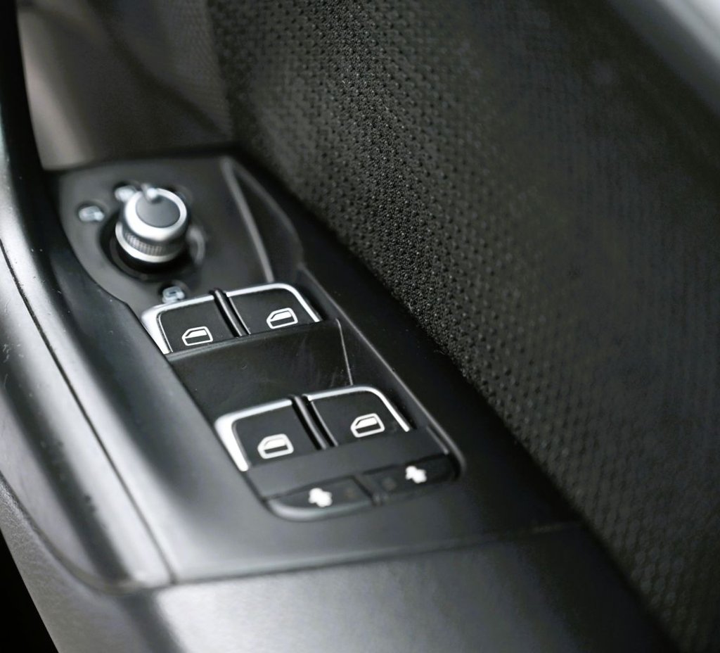 Used Audi Q3 2017 for sale - 77249922: Photo 19