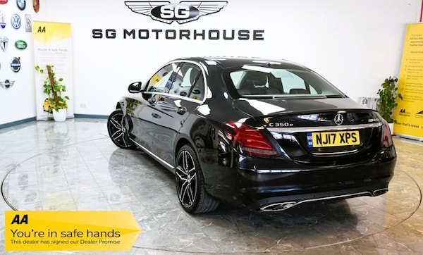 Used Mercedes-Benz C-Class 2017 for sale - 76139897: Photo 2