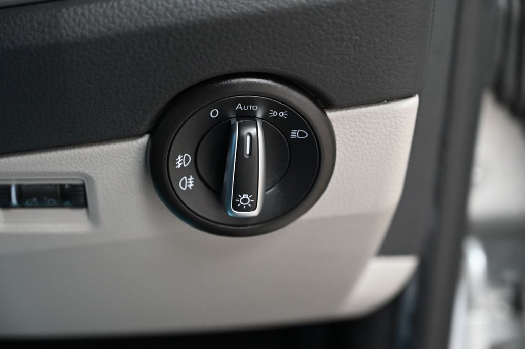 Used Volkswagen Transporter 2019 for sale - 76297036: Photo 14