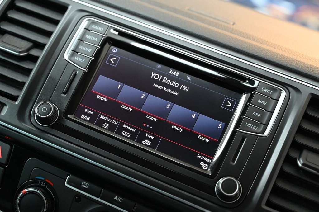 Used Volkswagen Transporter 2019 for sale - 76297036: Photo 20