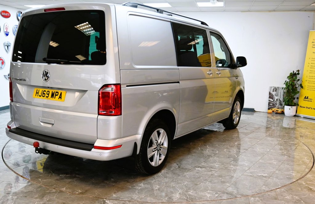 Used Volkswagen Transporter 2019 for sale - 76297036: Photo 24