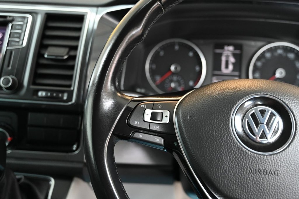 Used Volkswagen Transporter 2019 for sale - 76297036: Photo 29