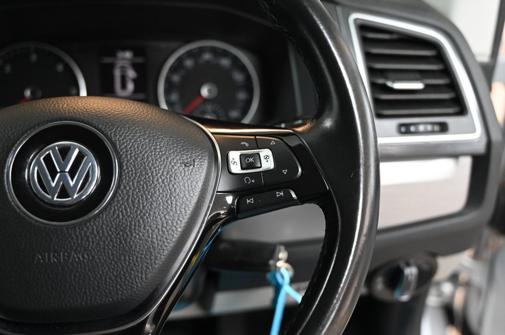 Used Volkswagen Transporter 2019 for sale - 76297036: Photo 30