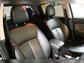 Used Mitsubishi L200 2018 for sale - 77145727: Photo