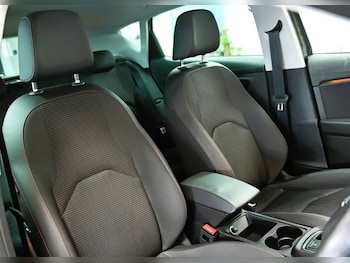 Used SEAT Leon 2019 for sale - 78590621: Photo