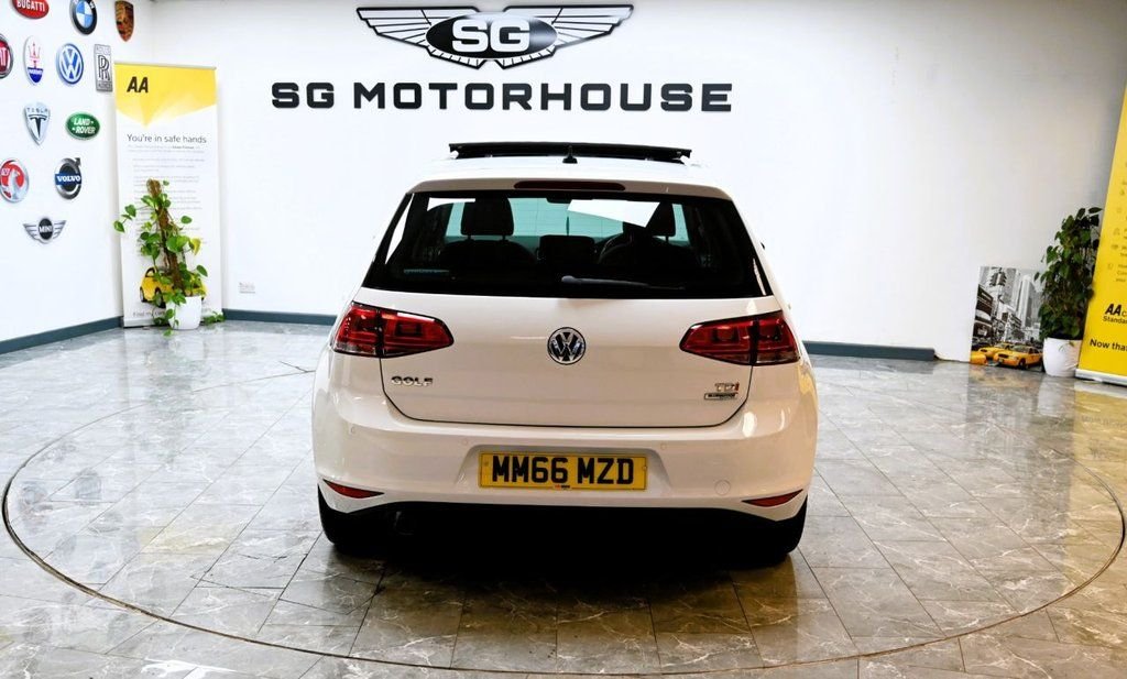 Used Volkswagen Golf 2016 for sale - 77307352: Photo 10