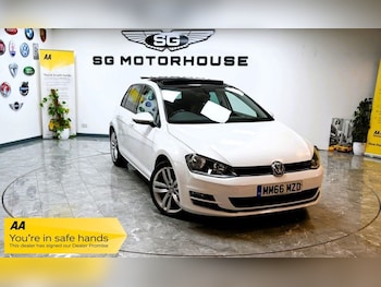 Used Volkswagen Golf 2016 for sale - 77307352: Photo