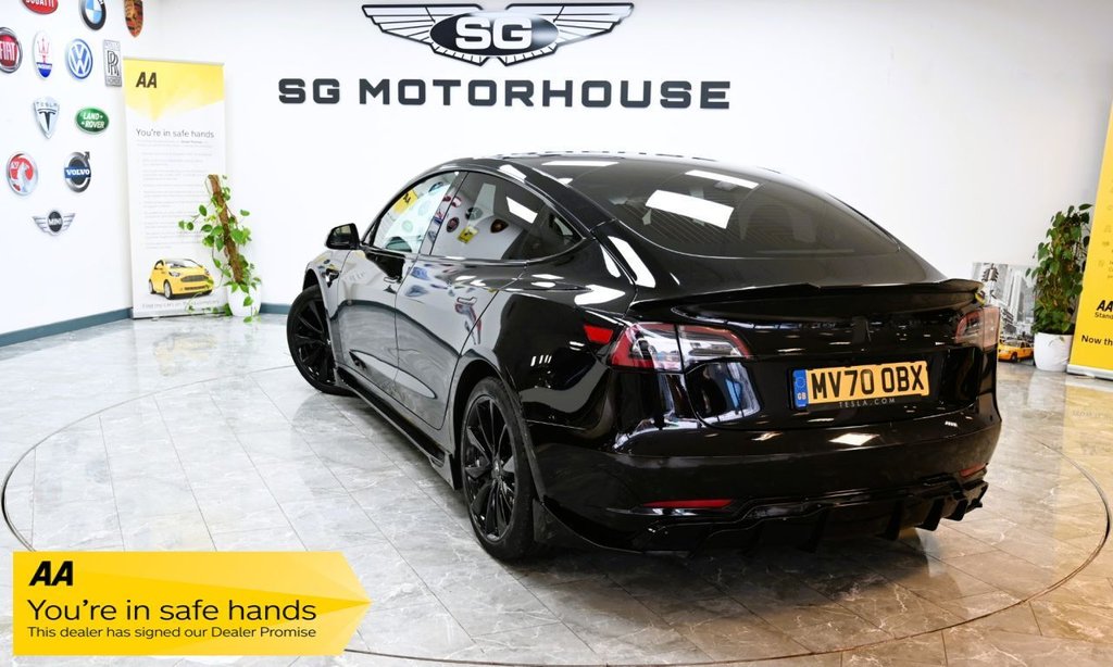 Used Tesla Model 3 2020 for sale - 77672768: Photo 2