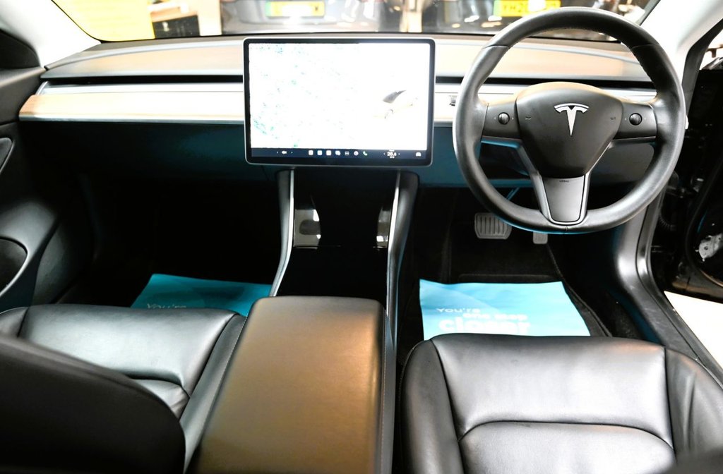 Used Tesla Model 3 2020 for sale - 77672768: Photo 3