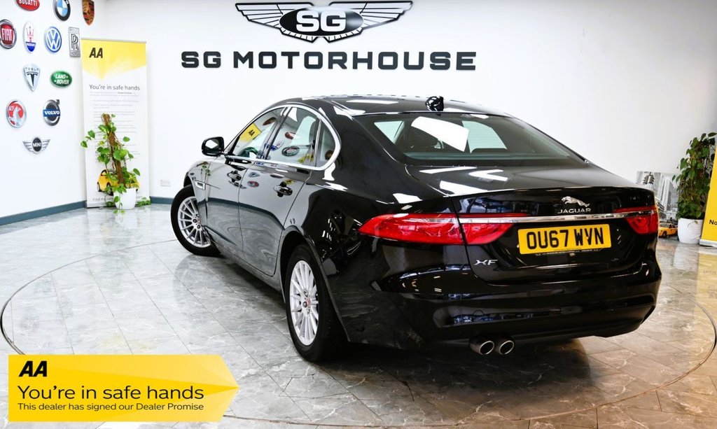 Used Jaguar XF 2017 for sale - 77470535: Photo 2