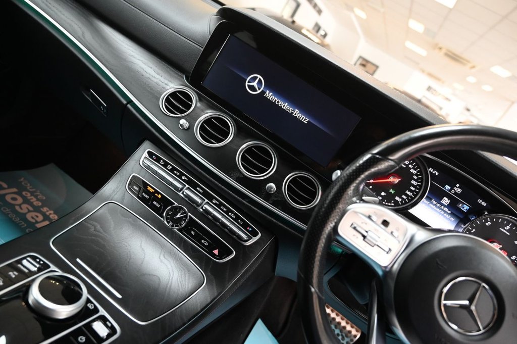 Used Mercedes-Benz E Class 2018 for sale - 76586590: Photo 15