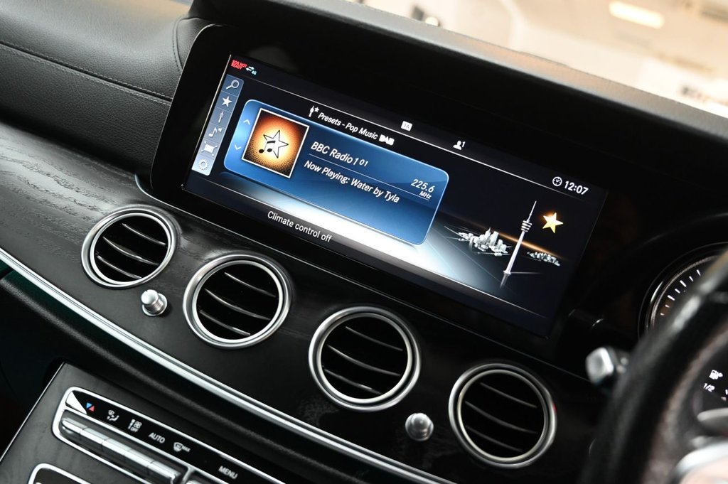 Used Mercedes-Benz E Class 2018 for sale - 76586590: Photo 21