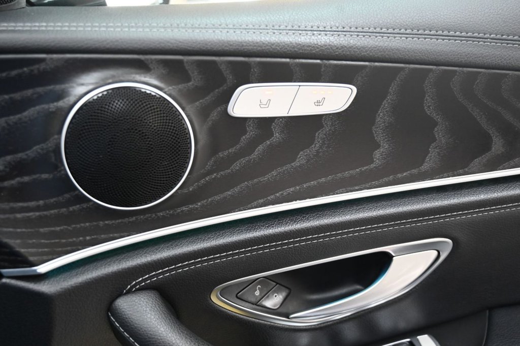 Used Mercedes-Benz E Class 2018 for sale - 76586590: Photo 5