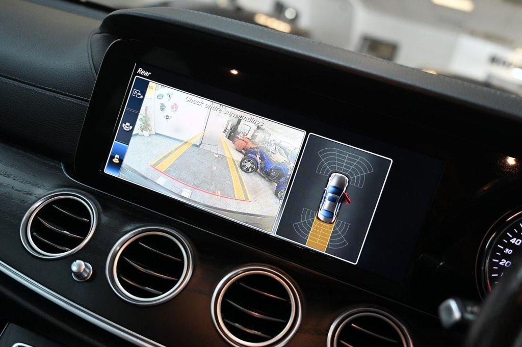 Used Mercedes-Benz E Class 2018 for sale - 76586590: Photo 6