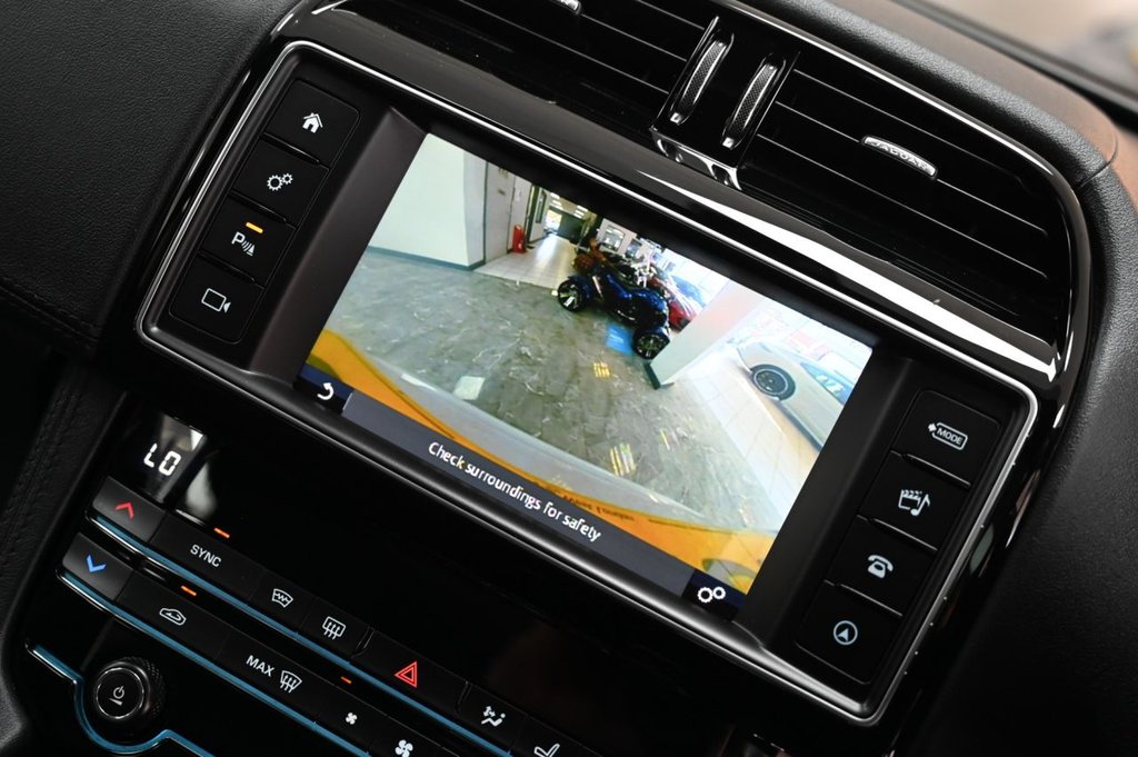 Used Jaguar F-Pace 2018 for sale - 77660155: Photo 19