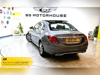 Used Mercedes-Benz C Class 2018 for sale - 77551700: Photo