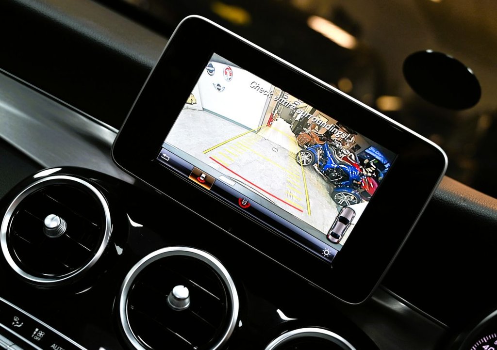 Used Mercedes-Benz C Class 2018 for sale - 77551700: Photo 6