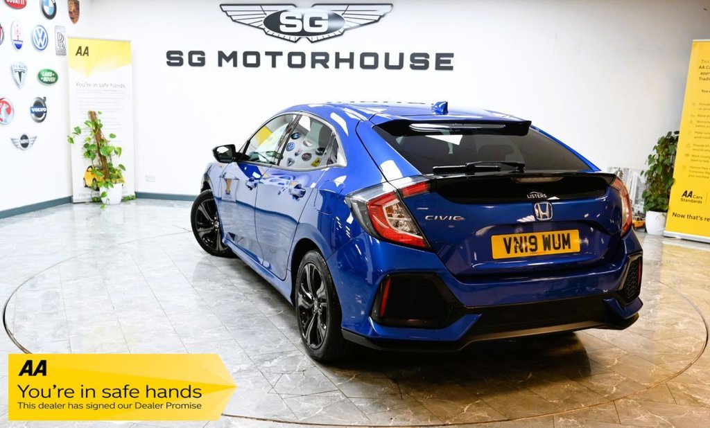 Used Honda Civic 2019 for sale - 77236685: Photo 2