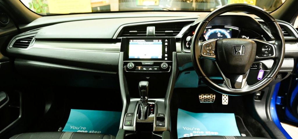 Used Honda Civic 2019 for sale - 77236685: Photo 3