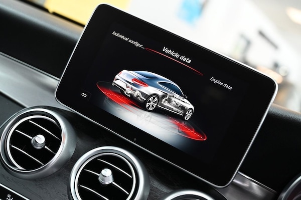 Used Mercedes-Benz C-Class 2018 for sale - 76132167: Photo 18