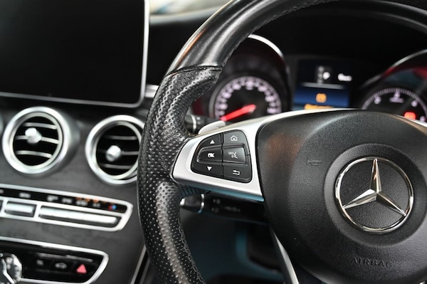 Used Mercedes-Benz C-Class 2018 for sale - 76132167: Photo 31