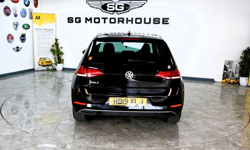 Used Volkswagen Golf 2019 for sale - 78220774: Photo 10