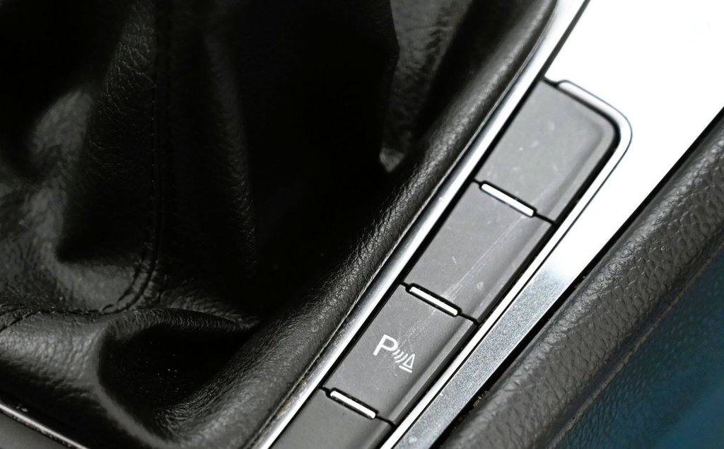 Used Volkswagen Golf 2019 for sale - 78220774: Photo 23