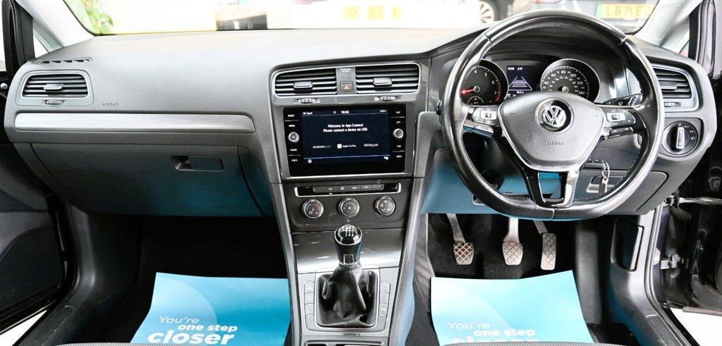 Used Volkswagen Golf 2019 for sale - 78220774: Photo 3