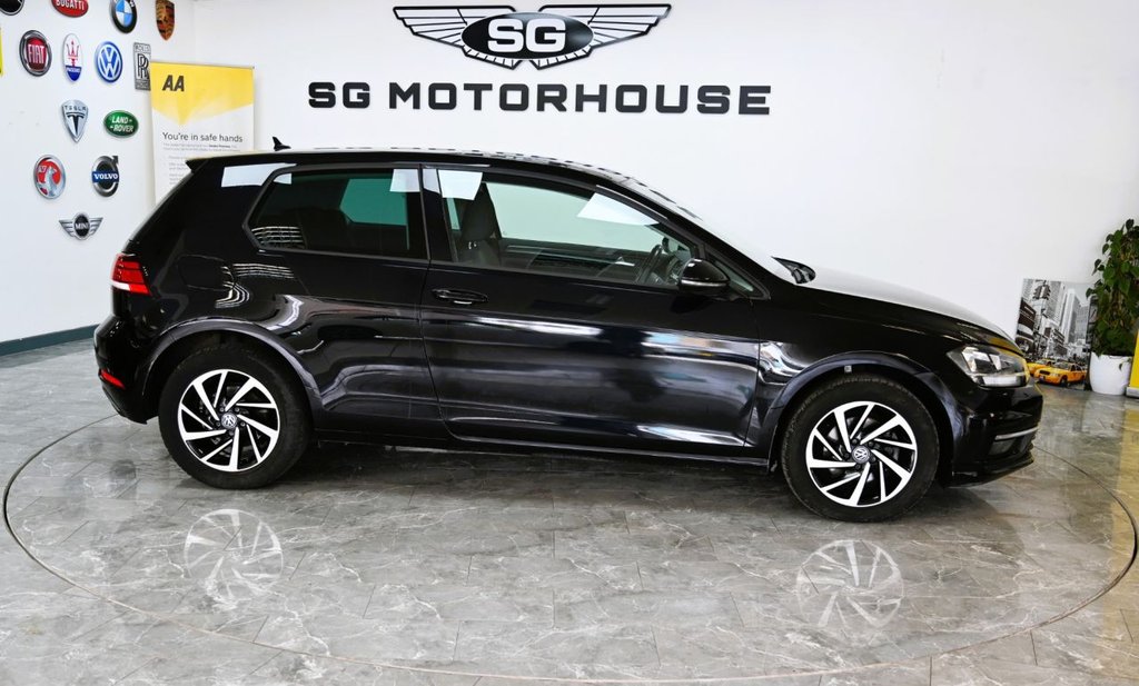 Used Volkswagen Golf 2019 for sale - 78220774: Photo 7