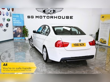 Used BMW 3 Series 2012 for sale - 79414439: Photo