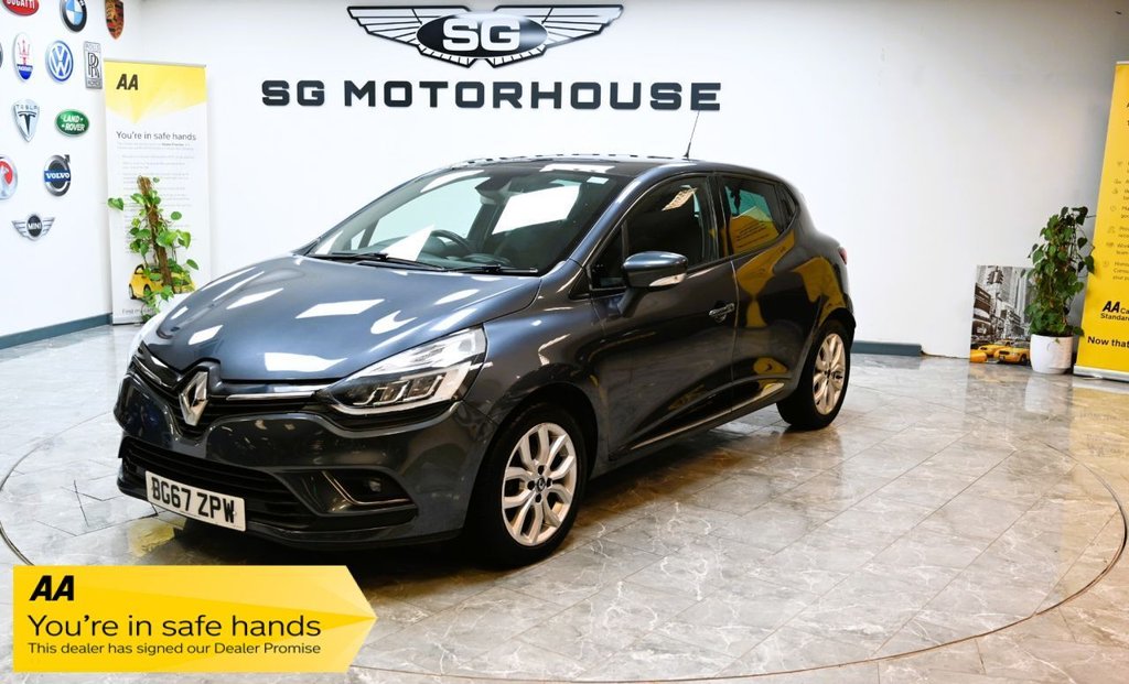 Used Renault Clio 2017 for sale - 76703798: Photo 1