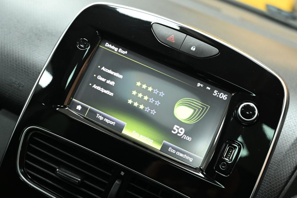 Used Renault Clio 2017 for sale - 76703798: Photo 23