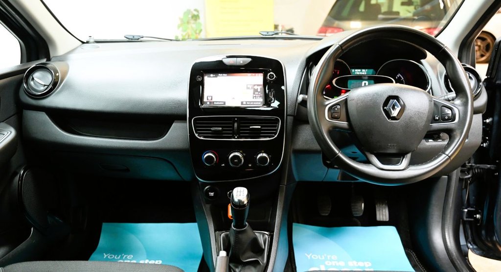 Used Renault Clio 2017 for sale - 76703798: Photo 4