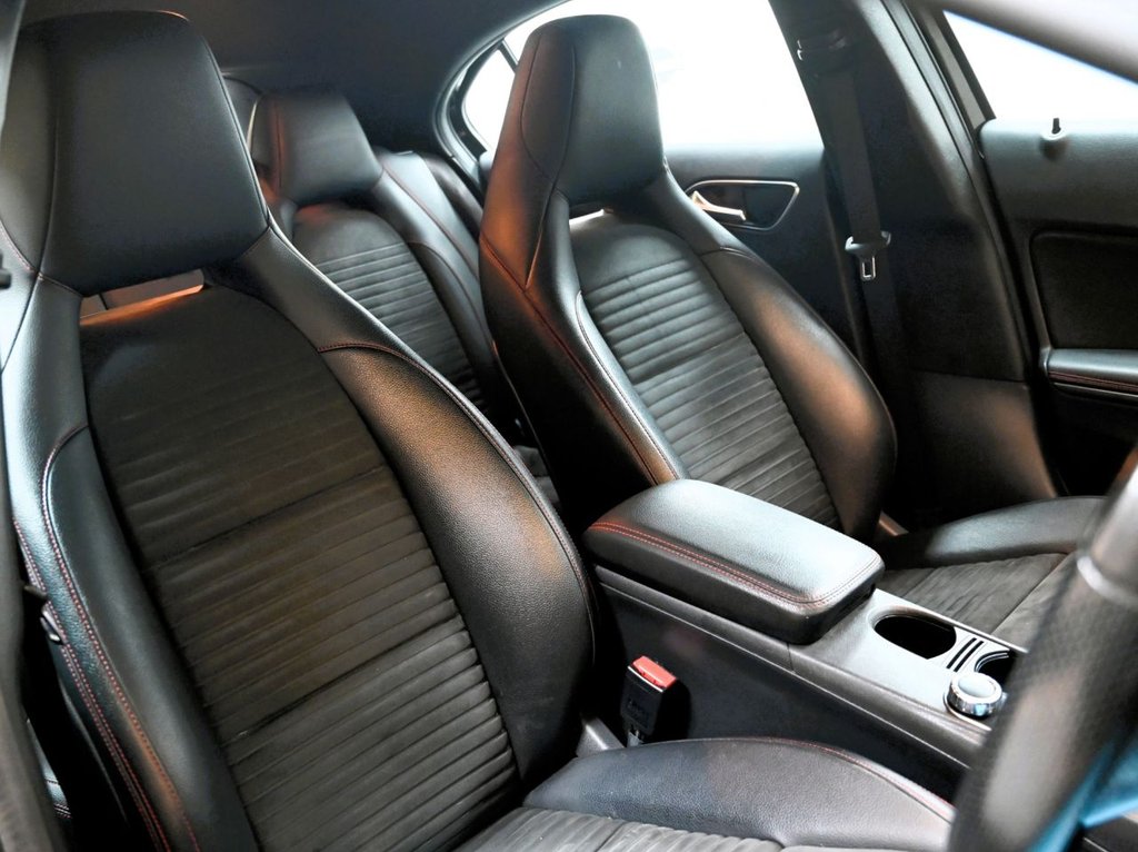 Used Mercedes-Benz A-Class 2017 for sale - 77394527: Photo 4