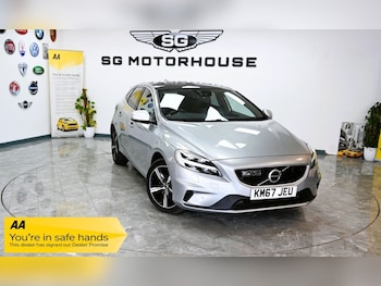 Used Volvo V40 2017 for sale - 78418476: Photo
