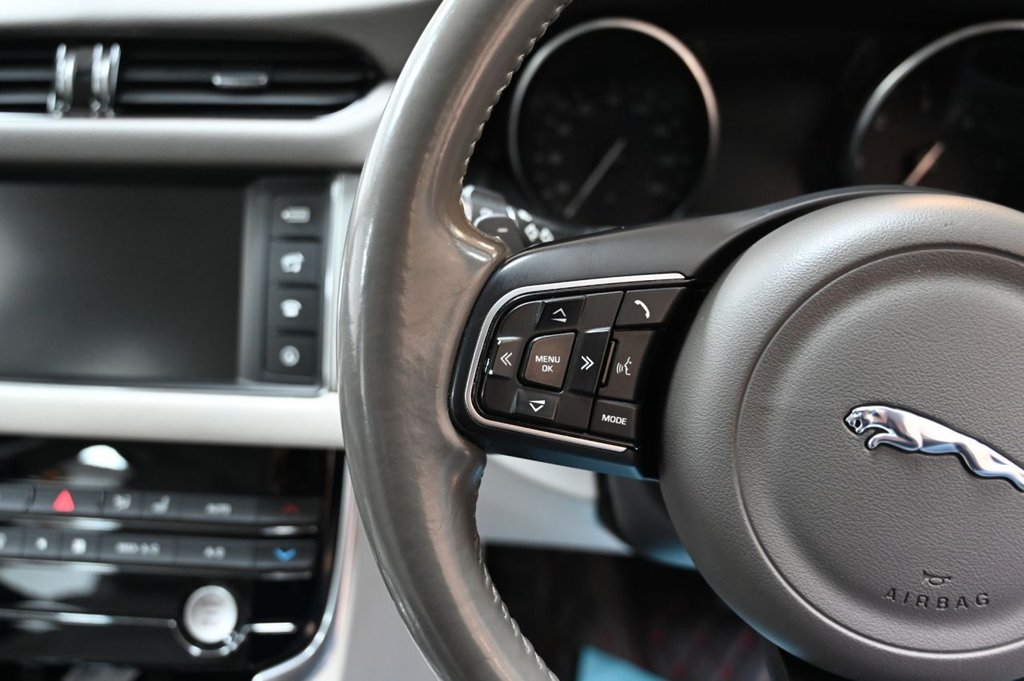 Used Jaguar XF 2016 for sale - 76496353: Photo 20