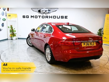 Used Jaguar XF 2016 for sale - 76496353: Photo