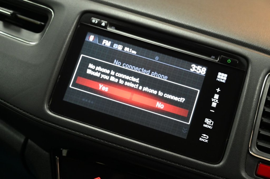 Used Honda HR-V 2018 for sale - 76623300: Photo 24