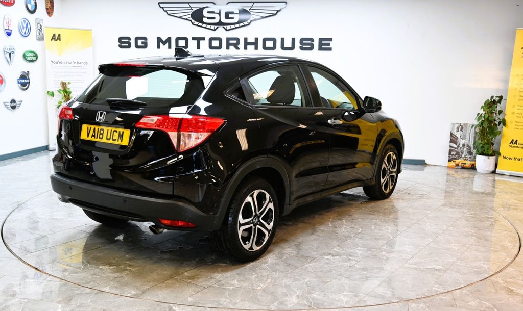 Used Honda HR-V 2018 for sale - 76623300: Photo 27